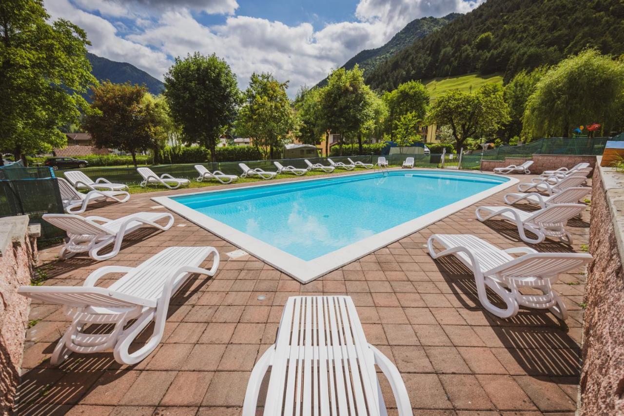 Albergo Casavecchia Tilliarn Exterior foto